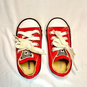 Converse Kids Bright Red Sneakers - Classic Chuck’s Toddler size 5